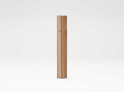 LA BOUCHE ROUGE - Fine Leather Mascara Sleeve