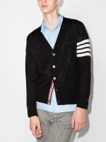 THOM BROWNE - Men Classic V-Neck Cardigan In Sustainable Fine Merino Wool