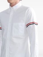 THOM BROWNE - Men Classic Long Sleeve Button Down Point Shirt W/ GG Armband In Oxford - Image 4