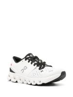 ON RUNNING - Women Cloud X 4 Sneakers - Image 2