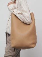 THE ROW - Women Large N/S Park Tote Bag - Image 2