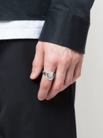 WERKSTATT MUNCHEN - Signet Oval Hammered Ring - Image 2