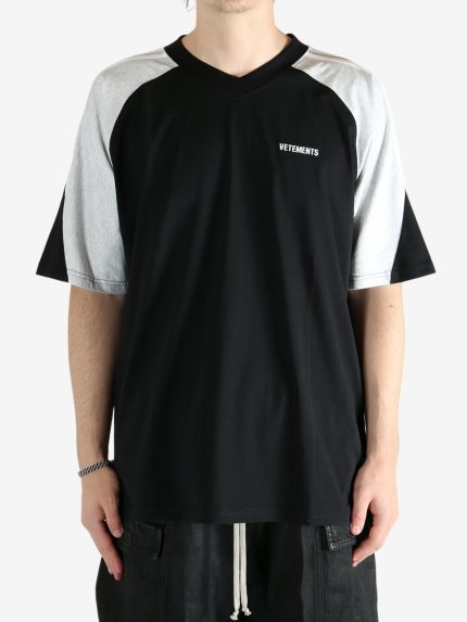 VETEMENTS - Men Cut-Up V-Neck T-Shirt