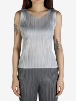 Grey shirt worn by a person, showing the shirt's fit