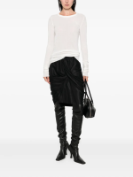 White t-shirt, full body view