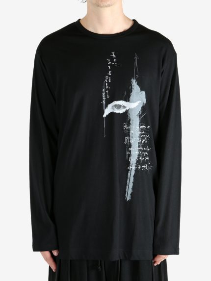 Black t-shirt worn by a person, showing the shirt's fit