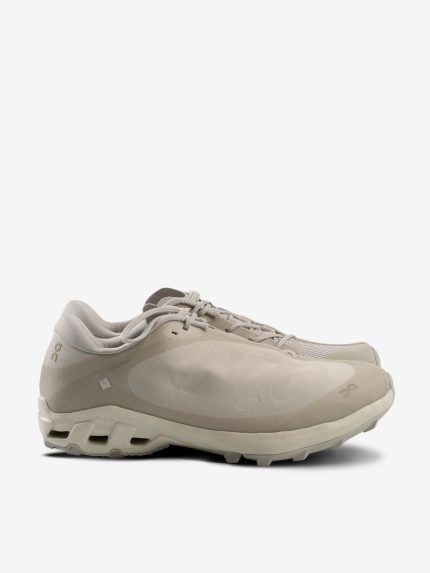 ON RUNNING X PAF - Women Cloudventure Peak Sneakers