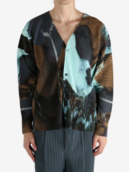 Brown top worn by a person, showing the top's fit